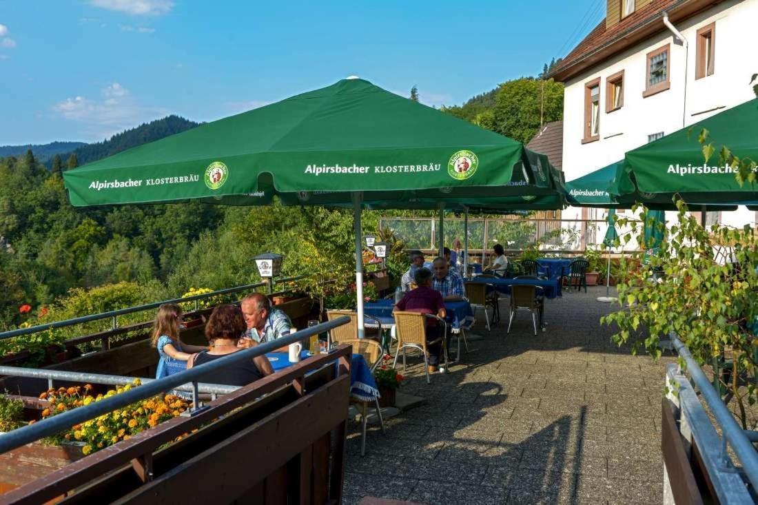 Landgasthof-Pension Ochsen Hotell Forbach Eksteriør bilde